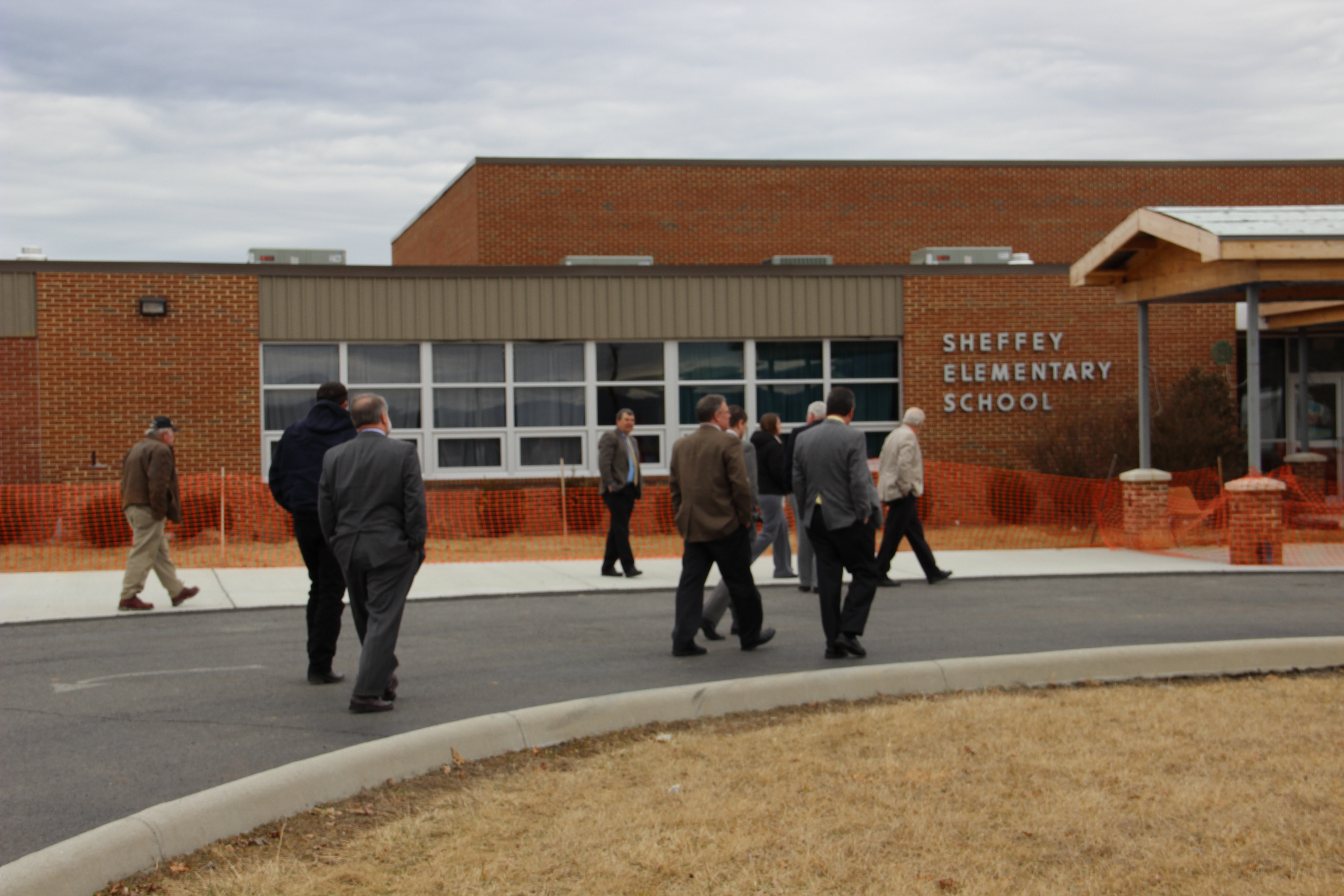 WYTHE COUNTY BOARD OF SUPERVISORS TOUR SCHOOL CONSTRUCTION